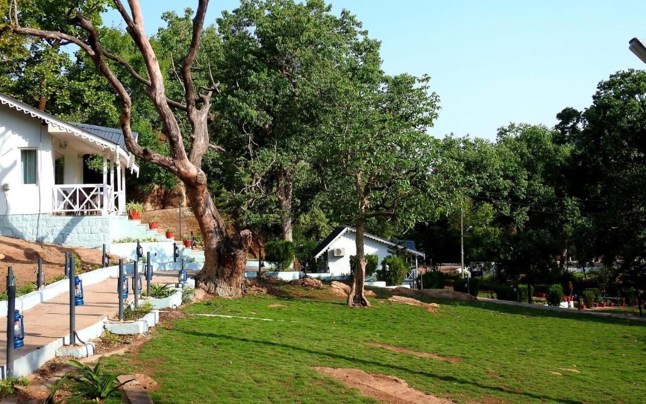 Greendale Resort Pachmarhī Zewnętrze zdjęcie
